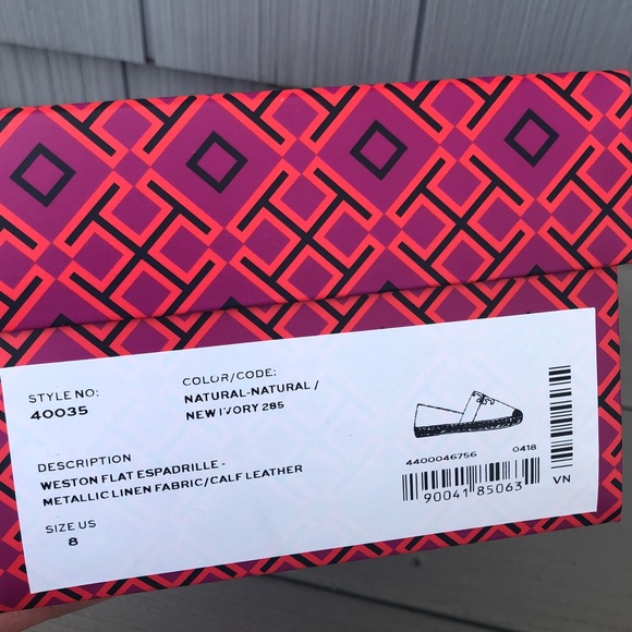 Tory Burch tan and ivory espadrilles - Picture 8 of 8